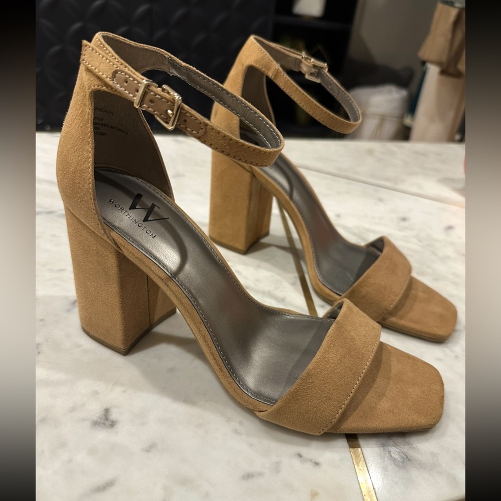 Worthington Tan Block Heel Sandals